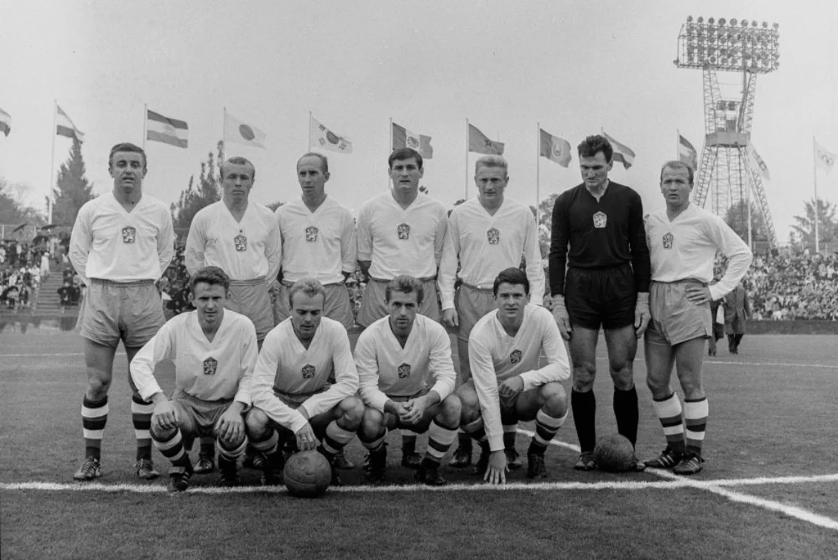 Vzpomínky na Tokio 64: Ani zemětřesení nerozhodilo stříbrné fotbalisty