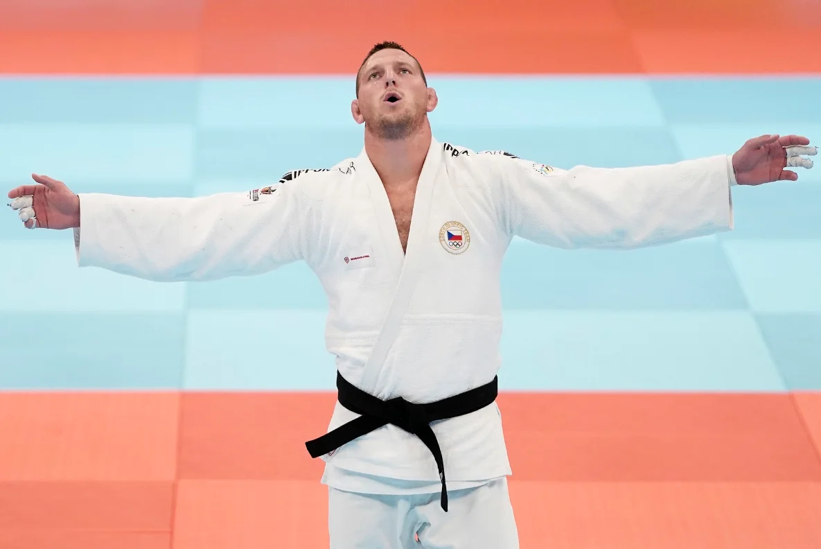 Navlékni dres a sundej stres! Šampion Krpálek a jeho návod jak vyhrát zlato
