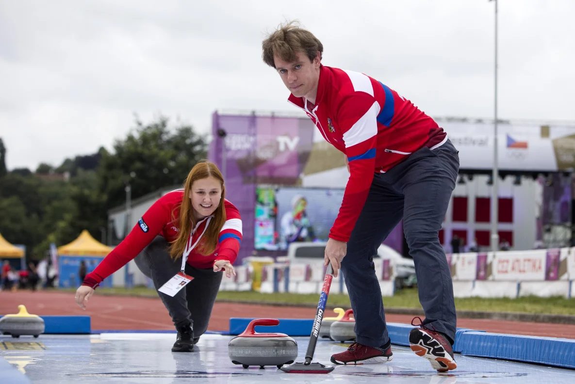 Historicky první čeští curleři a manželé jedou na olympiádu: Na hádky máme pracovní postupy