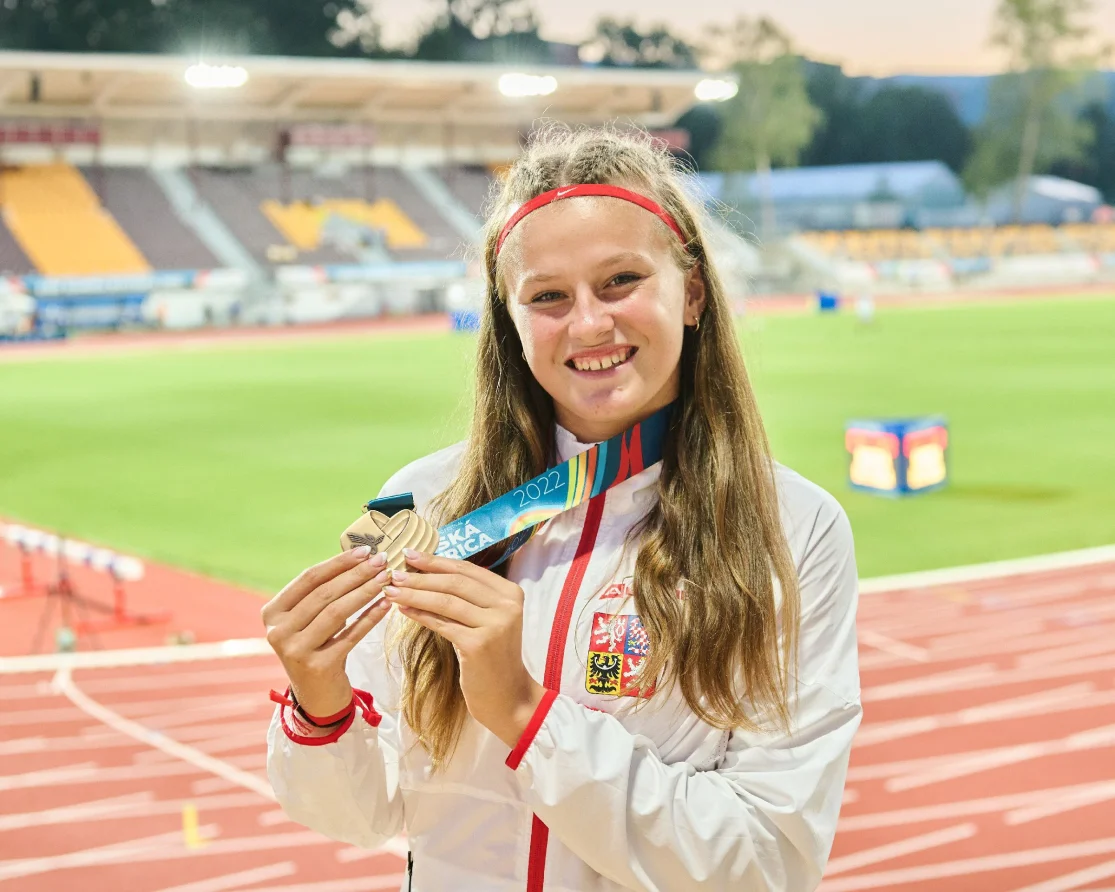 Olympijská medaile ze závodu, ve kterém neměla startovat! Atletka Jánská slaví bronz