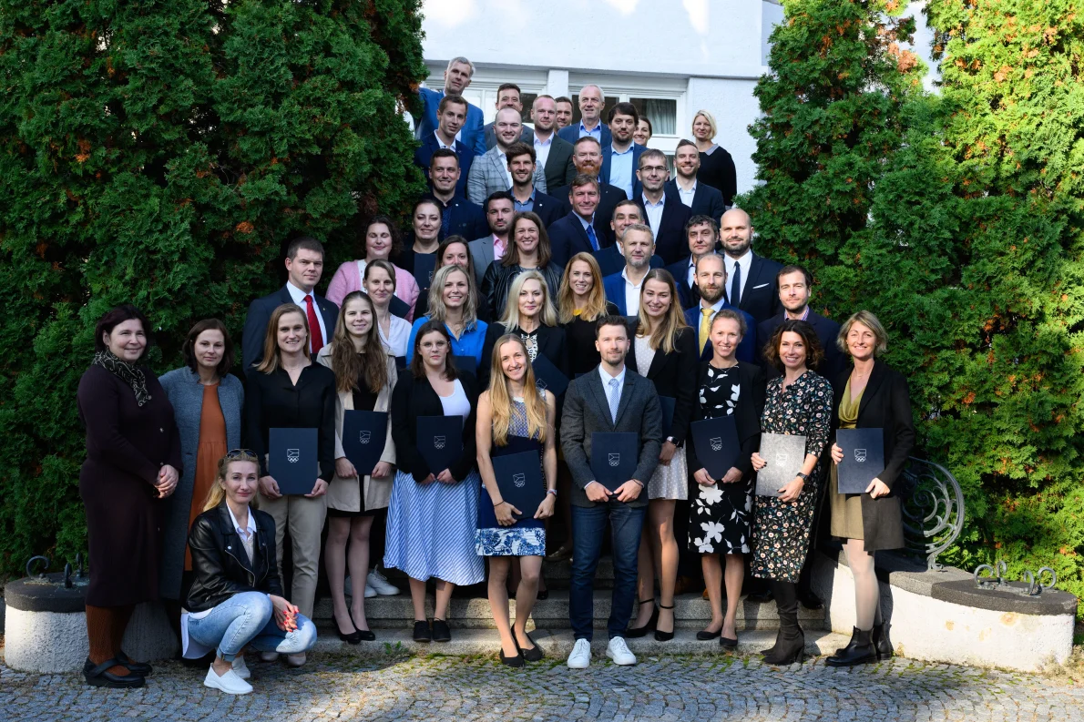 Studenti Sportovní diplomacie získali titul MPA i zkušenosti od ostatních