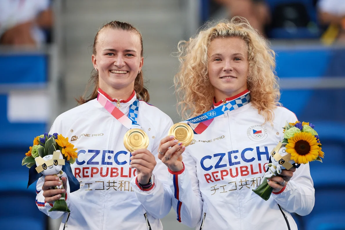  Je čas spojit wimbledonské síly! Šampionky míří do Paříže obhájit zlato